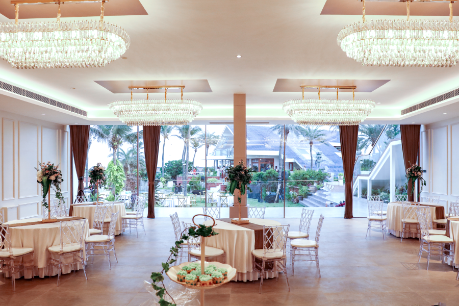 Banquet Halls in Neelankarai